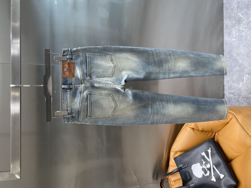 Ba1en*iaga jeans